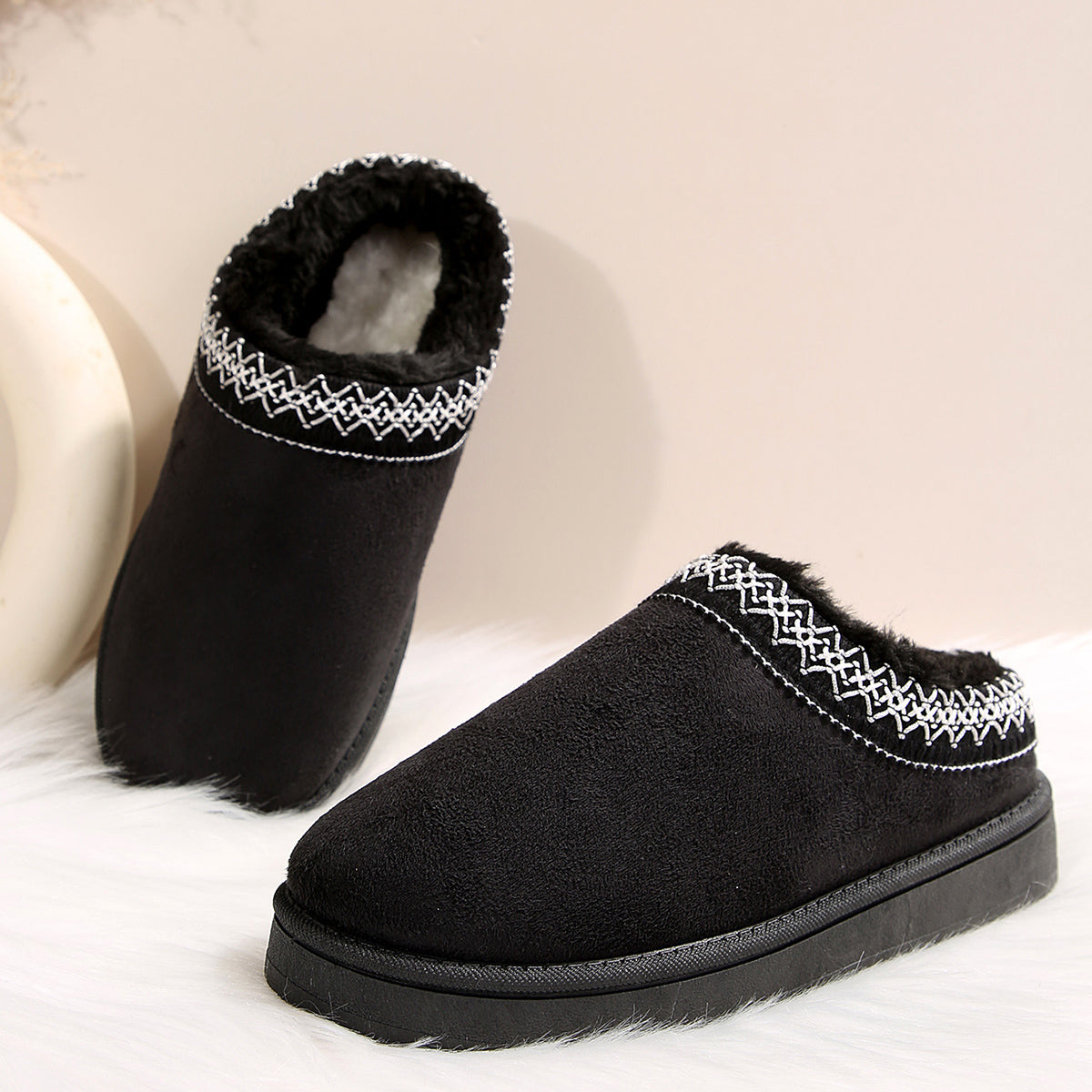 🌸🎉 Trendy Must-Have! Only a Few Left! ✨🥿💫Women's Everyday Fleece Lined Comfortable Thick-soled Non-slip Slippers Shoes