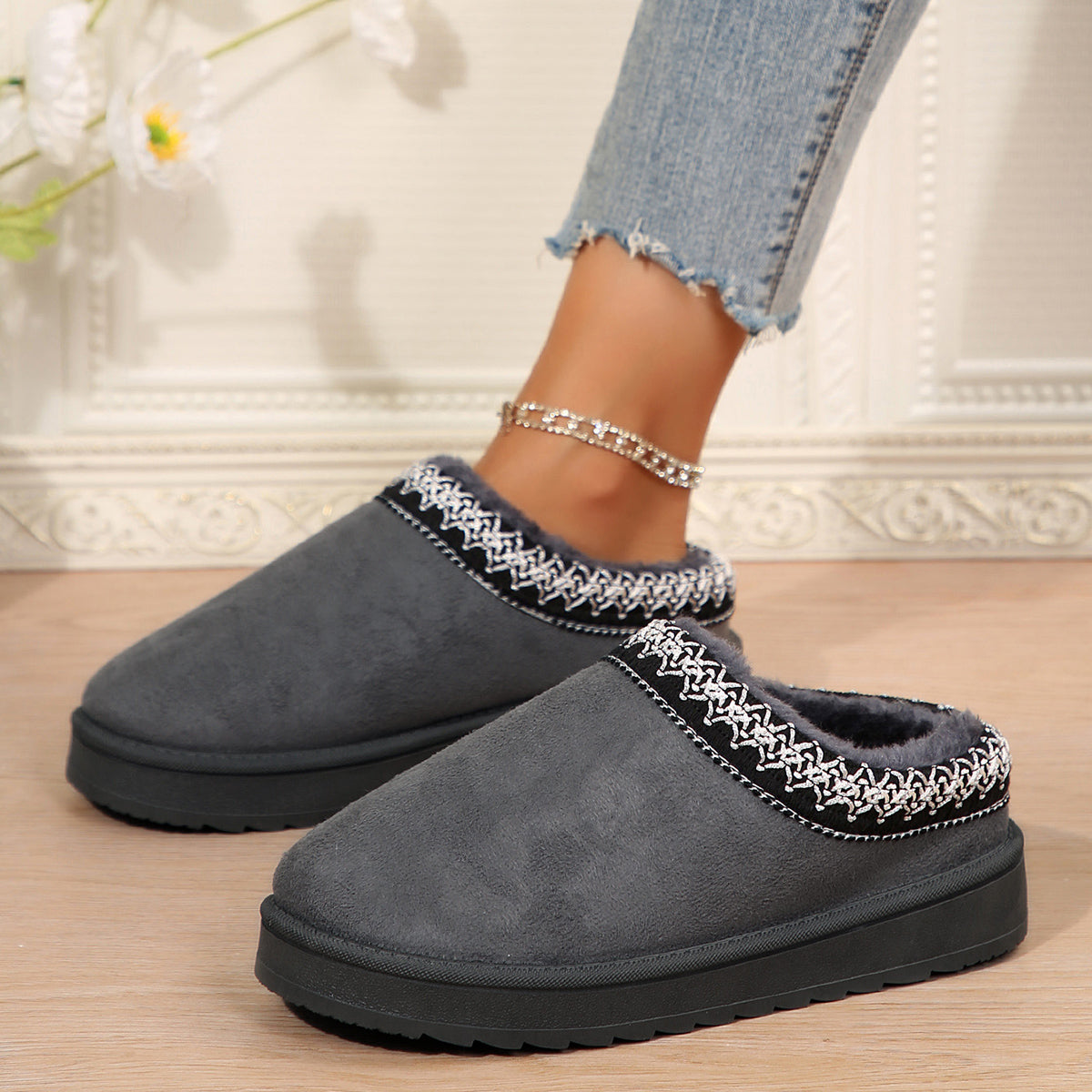 🌸🎉 Trendy Must-Have! Only a Few Left! ✨🥿💫Women's Everyday Fleece Lined Comfortable Thick-soled Non-slip Slippers Shoes