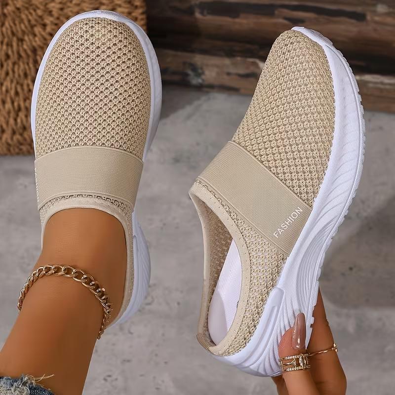 CloudEase™ Women’s Orthopedic Slip-On Sneakers – Breathable Comfort & Arch Support