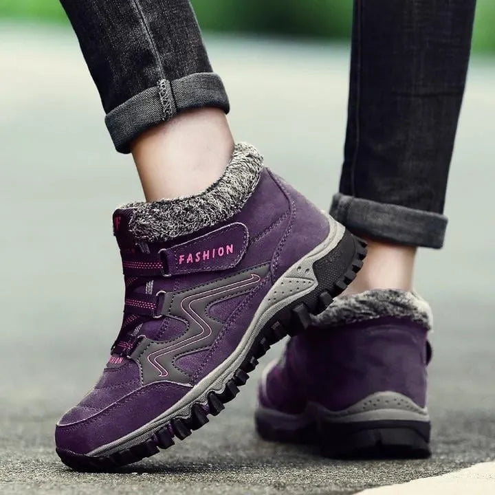 CozyStep™ Women’s Winter Boots – Warmth, Safety & Comfort